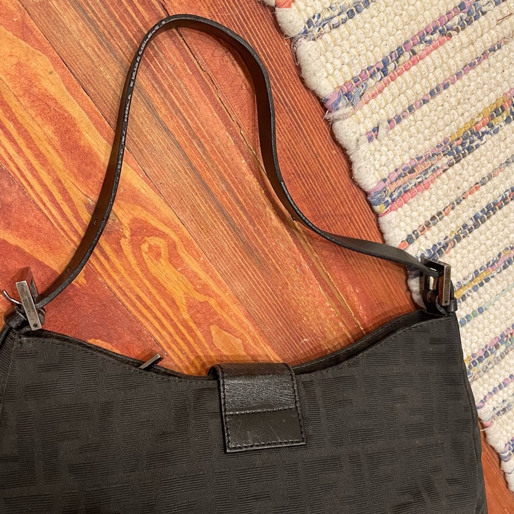 FENDI Zucca Print FF Monogram Mama Baguette Black - Picture 12 of 13